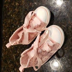 Super cute sneakers/shoes